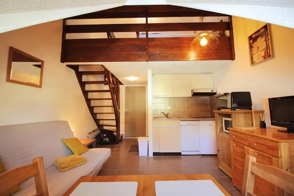Studio Duplex Au Pied Des Pistes Laveissière Francia